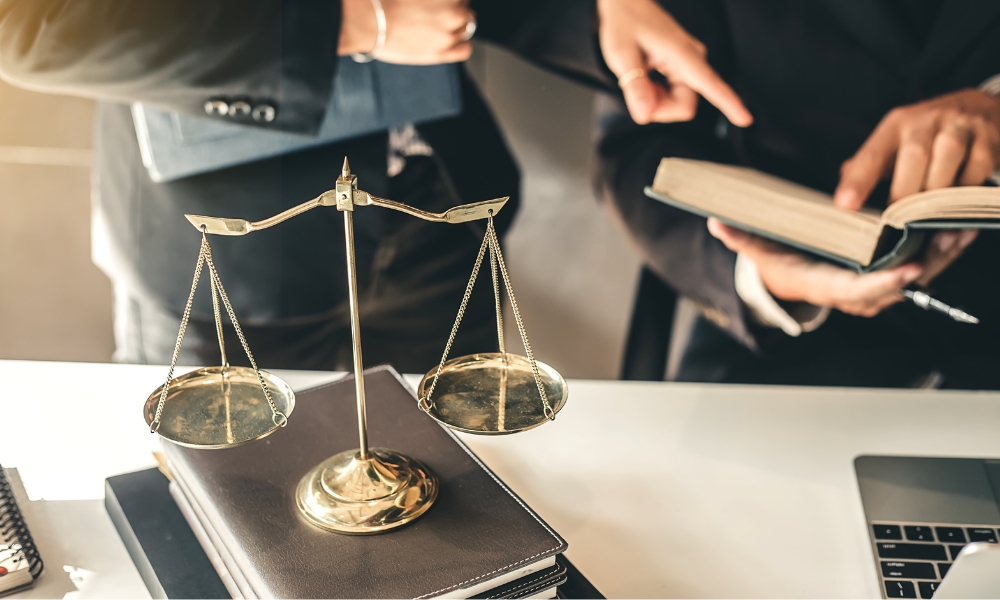 lawyer for employment in Thailand Benoit&Partners