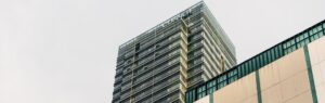 Immeuble moderne à Bangkok soumis à l’impôt foncier en Thaïlande